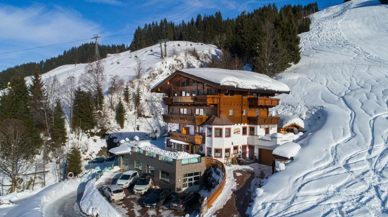 Appartement-Gaestehaus Marie Anderl Saalbach-Hinterglemm Exterior foto