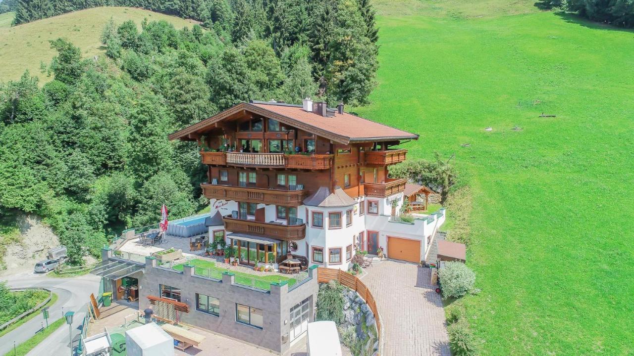 Appartement-Gaestehaus Marie Anderl Saalbach-Hinterglemm Exterior foto